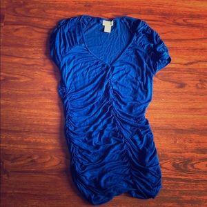 Motherhood Maternity bright blue T-shirt